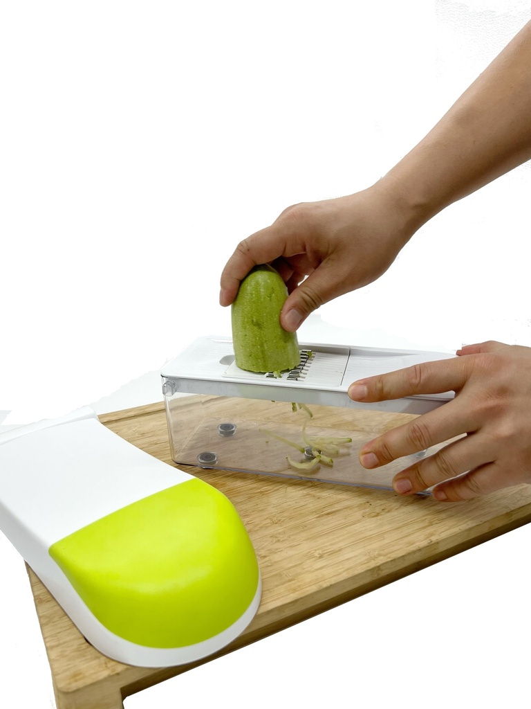 Multi-cutter-with-4-attachments-Cheffinger-Altijd-Korting